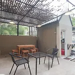 RedDoorz At Home 33 Bandung