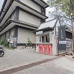 RedDoorz At Home 33 Bandung